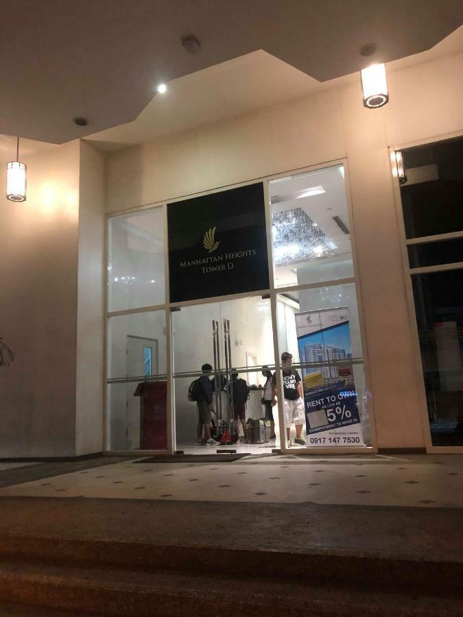 Cubao ManhattanHeights Unit 7EF Tower B, 1BR Manila Exterior foto
